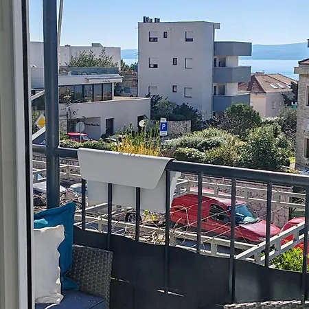Apartment Blue Blue *